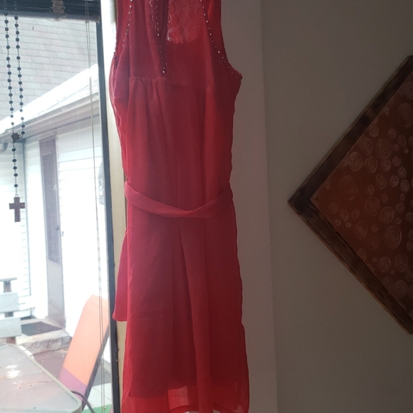 Dress - Picture 3 of 4